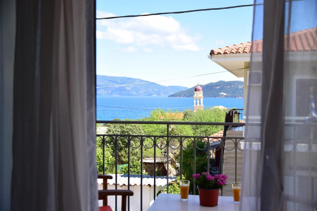 Angelos Apartments Karavomylos Dış mekan fotoğraf